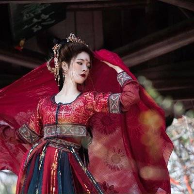 汉服模特