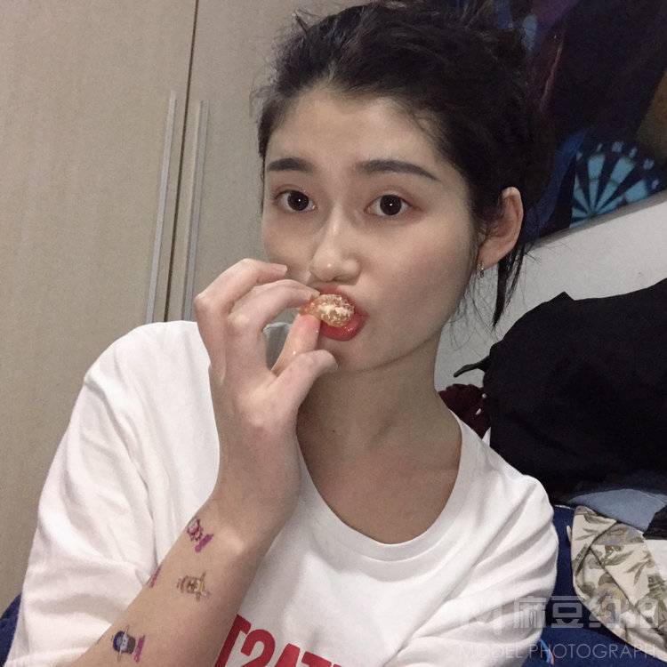 胶片模特