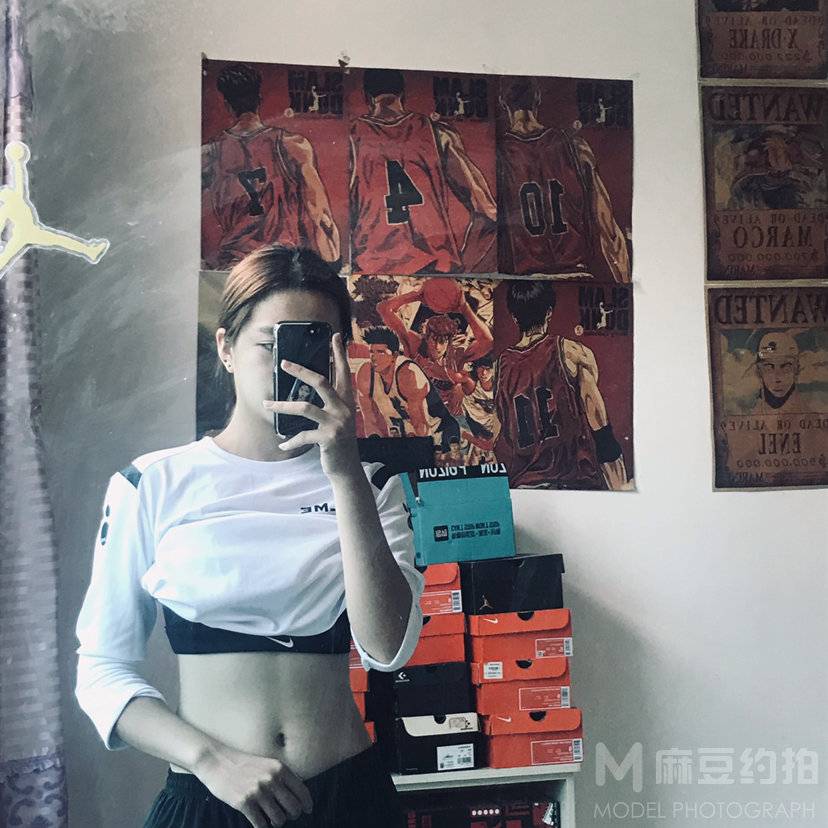 校园模特