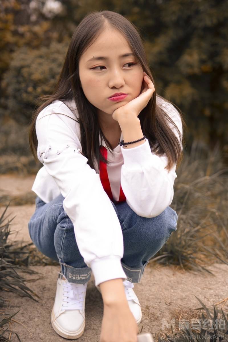 情绪模特