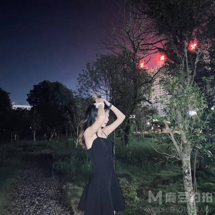 暗黑模特