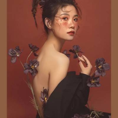 情绪模特