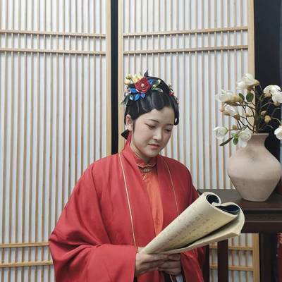 汉服模特