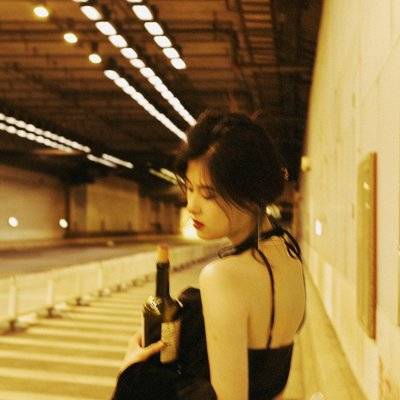 胶片模特