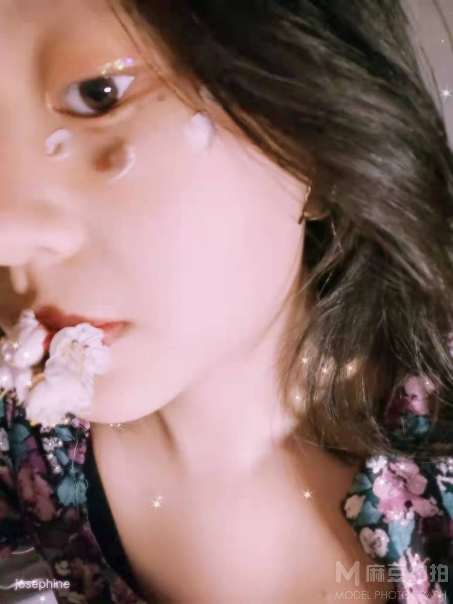 胶片模特