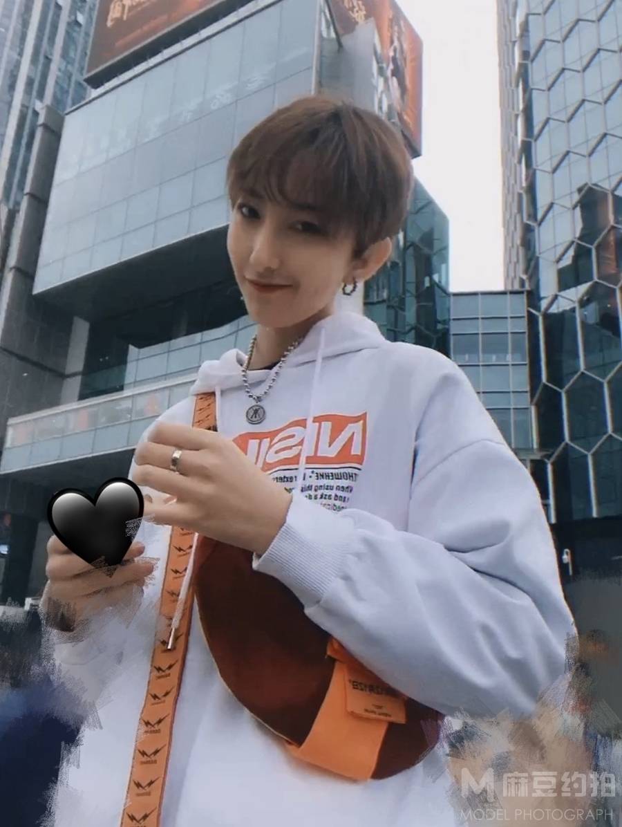 暗黑模特