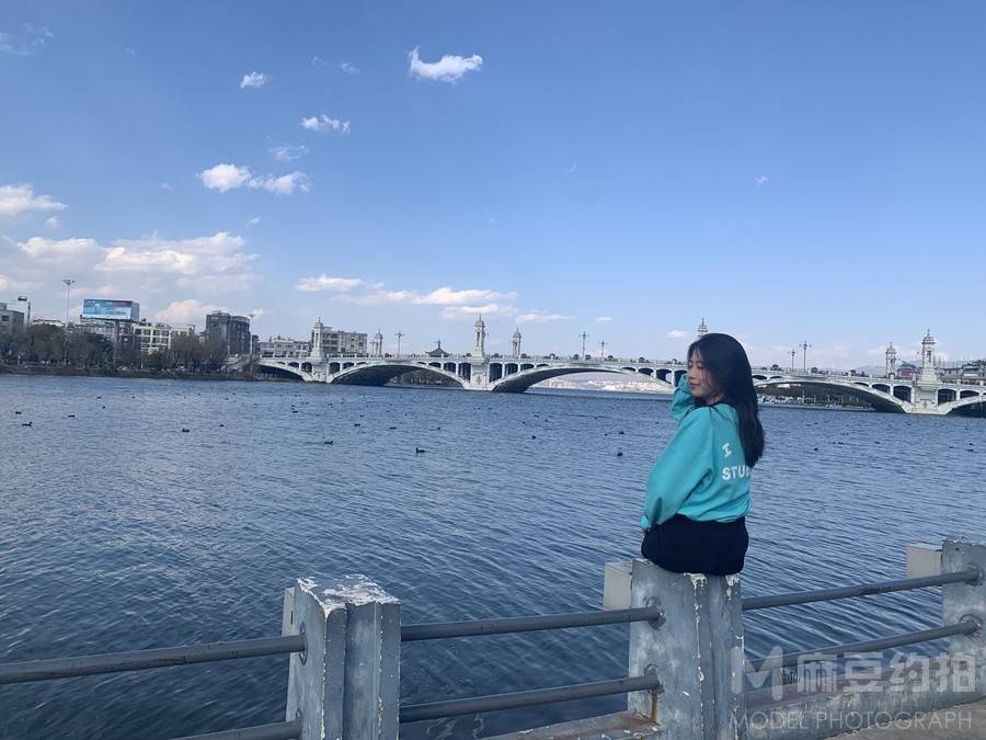 情侣模特