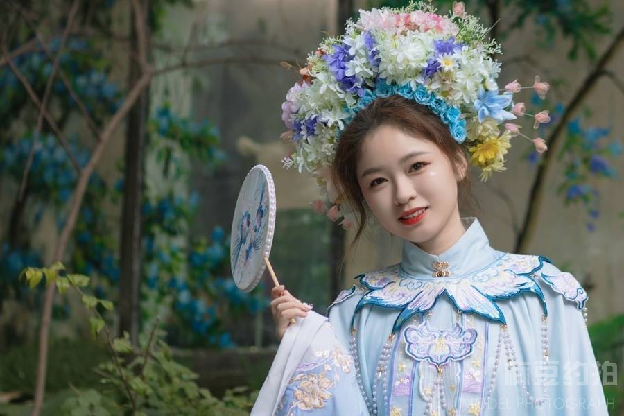 汉服模特