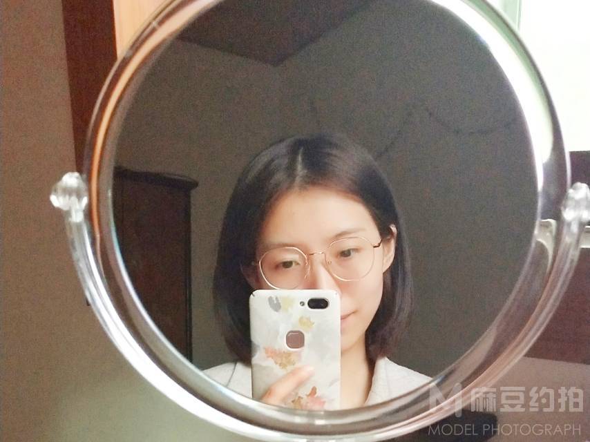 纪实模特