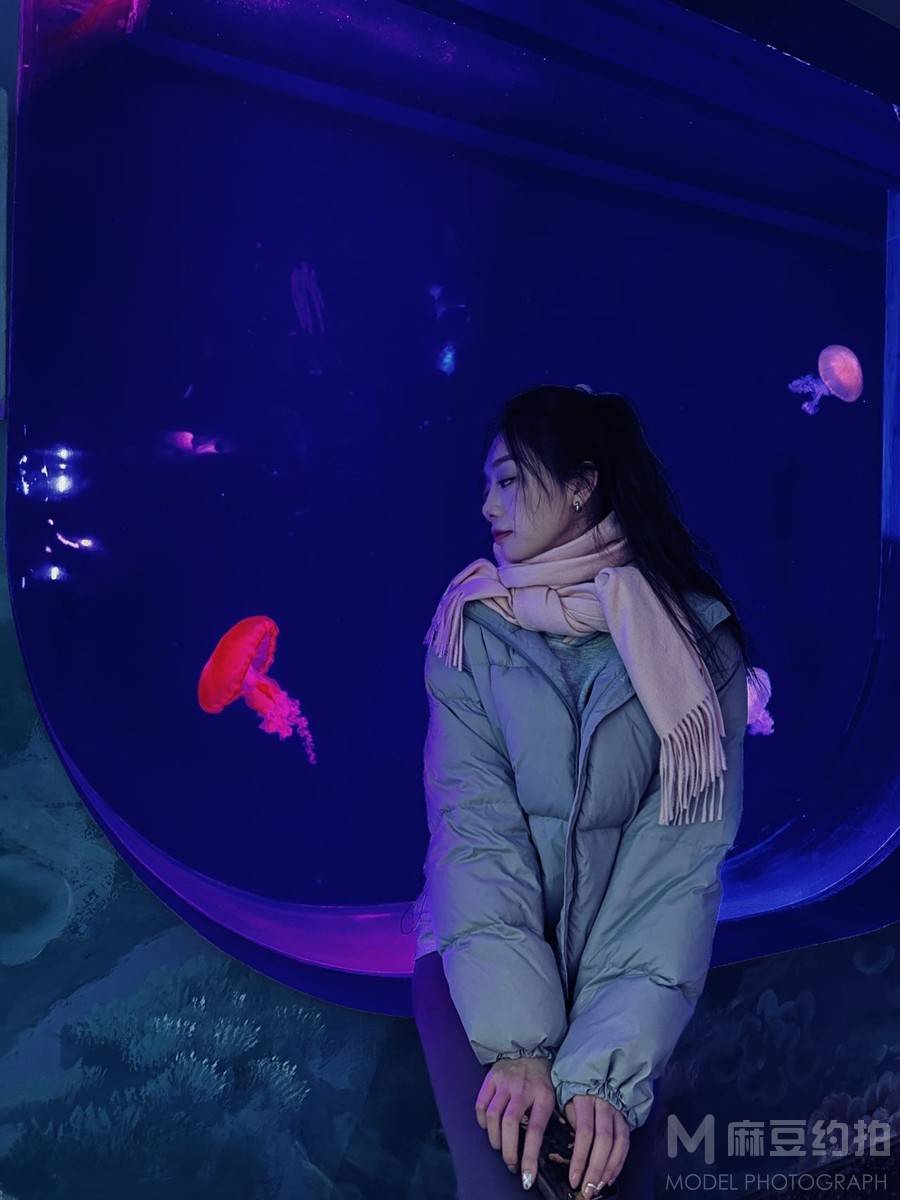 胶片模特