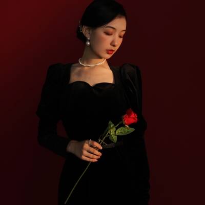 情绪模特