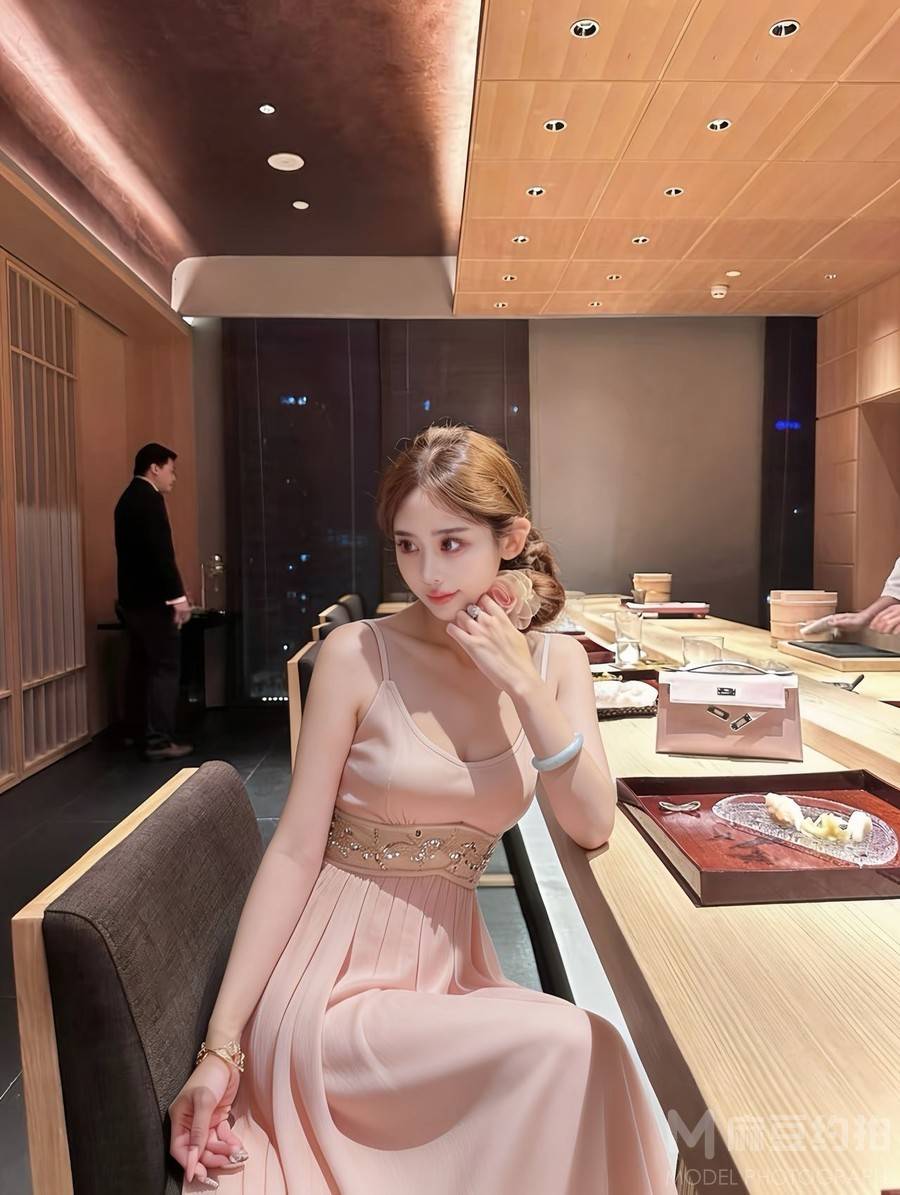 宝丽来模特