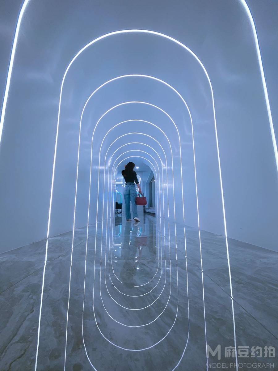 暗黑模特