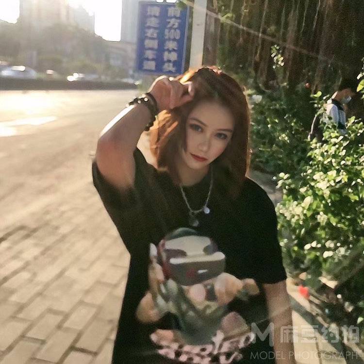 妆容模特