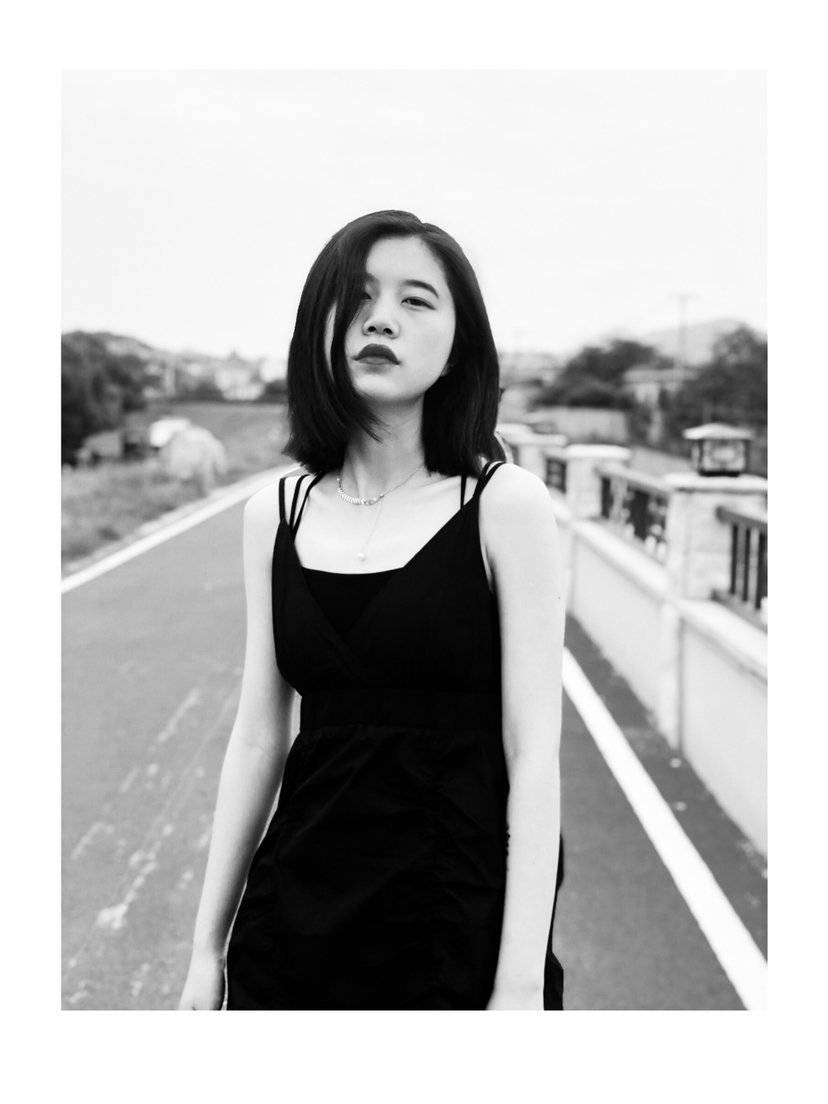 黑白模特