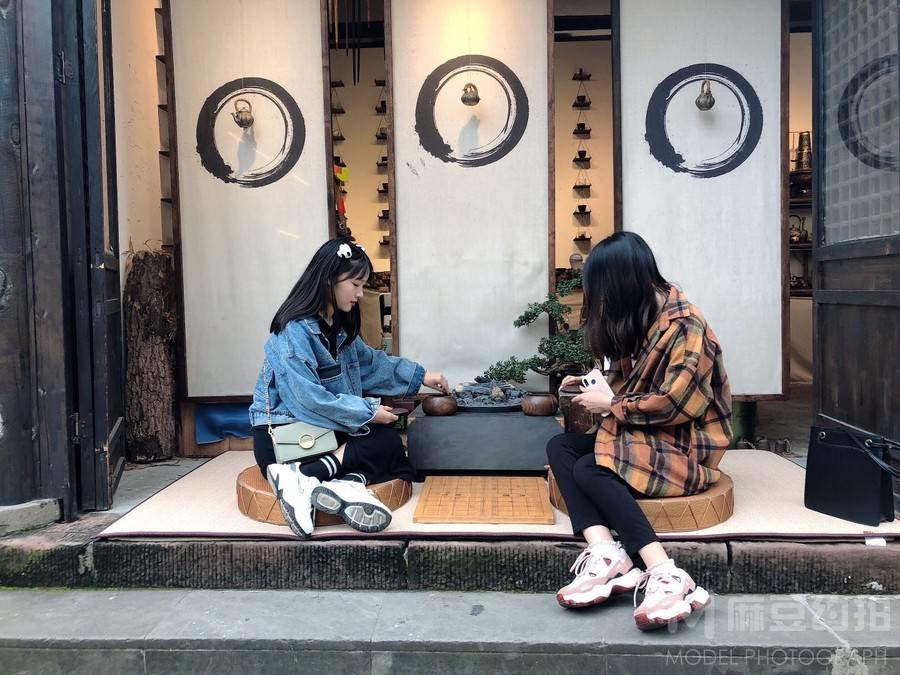 汉服模特