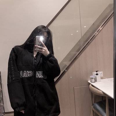 黑白模特