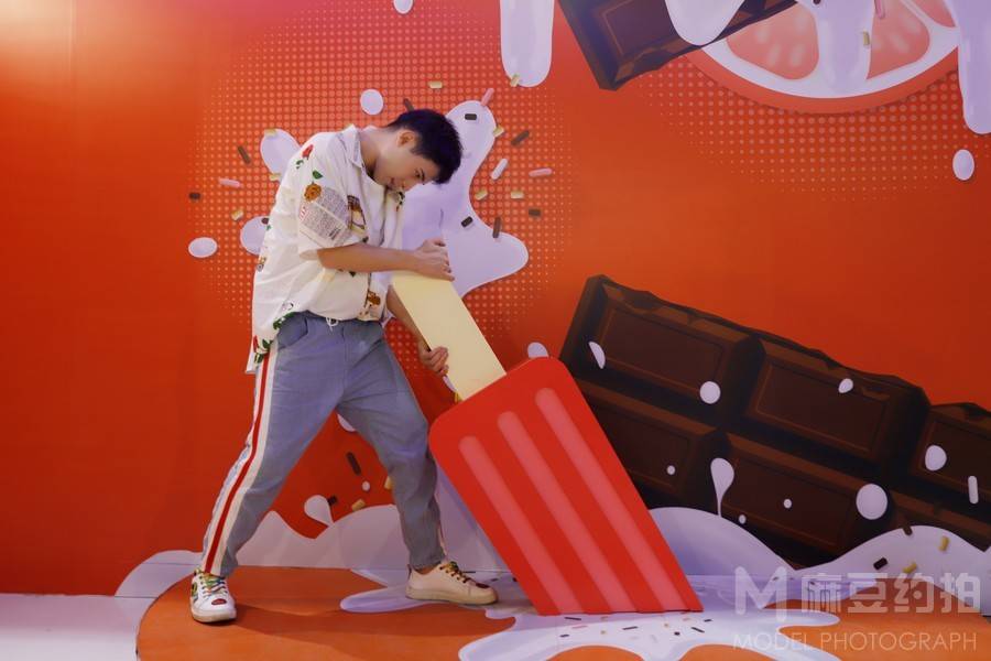 清新模特