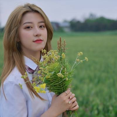 清新模特