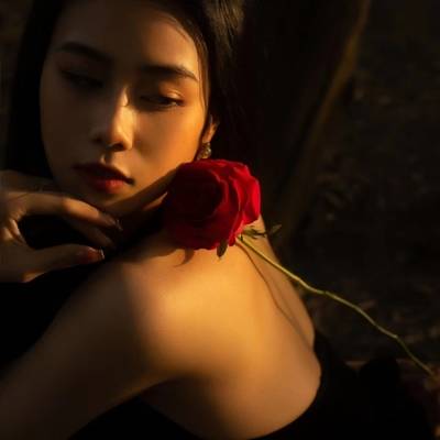 情绪模特