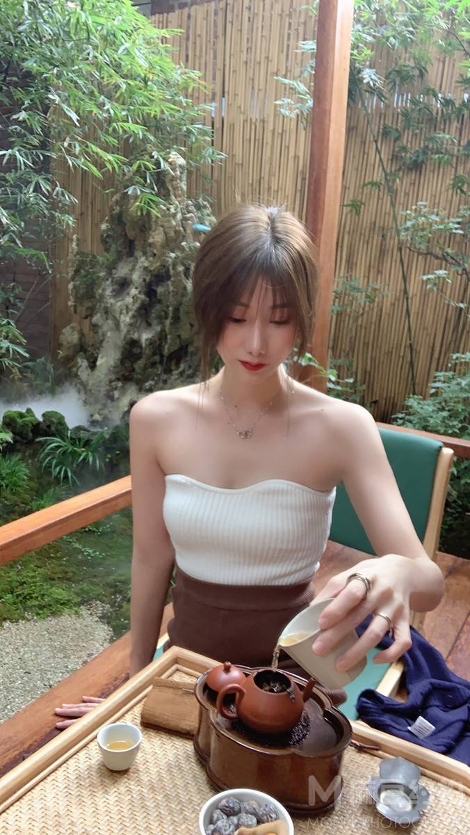 清新模特