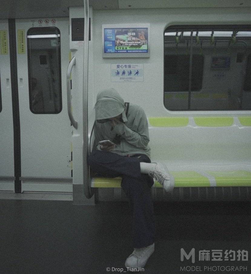 纪实模特