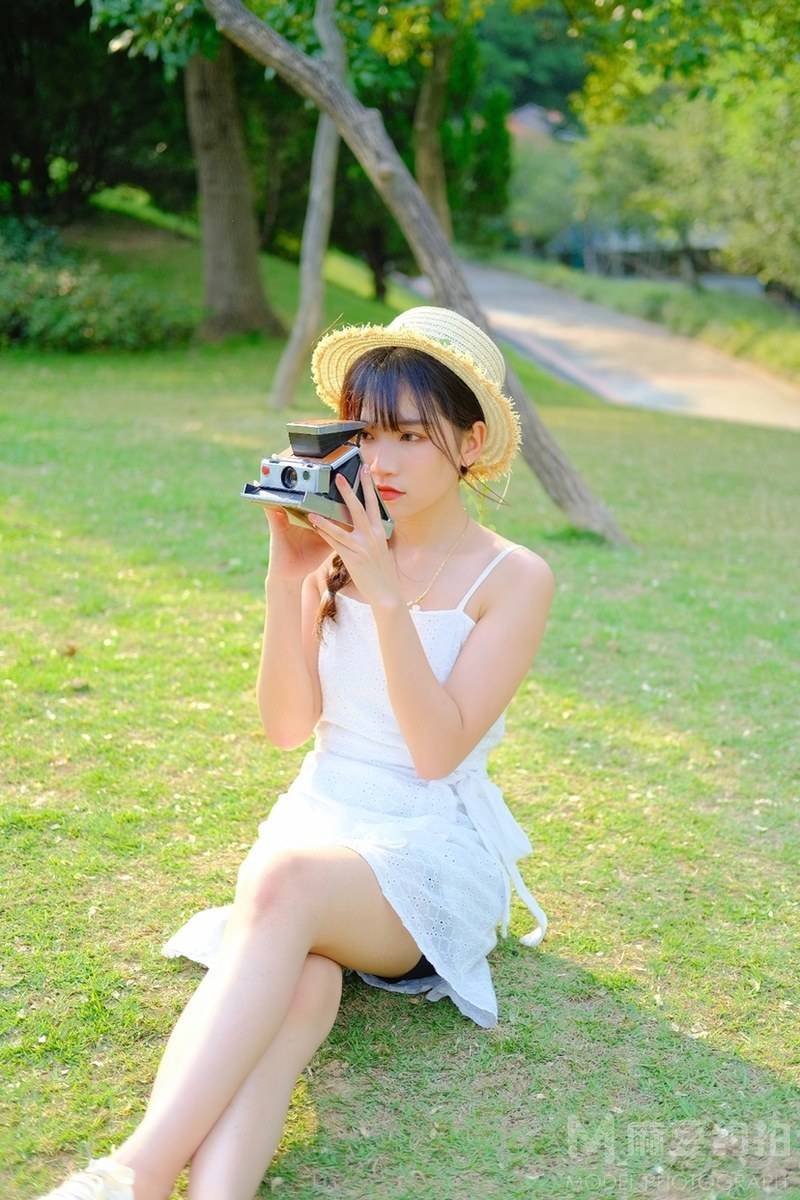 宝丽来模特