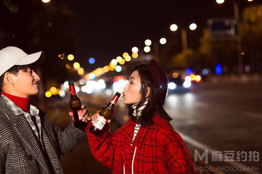 情侣模特