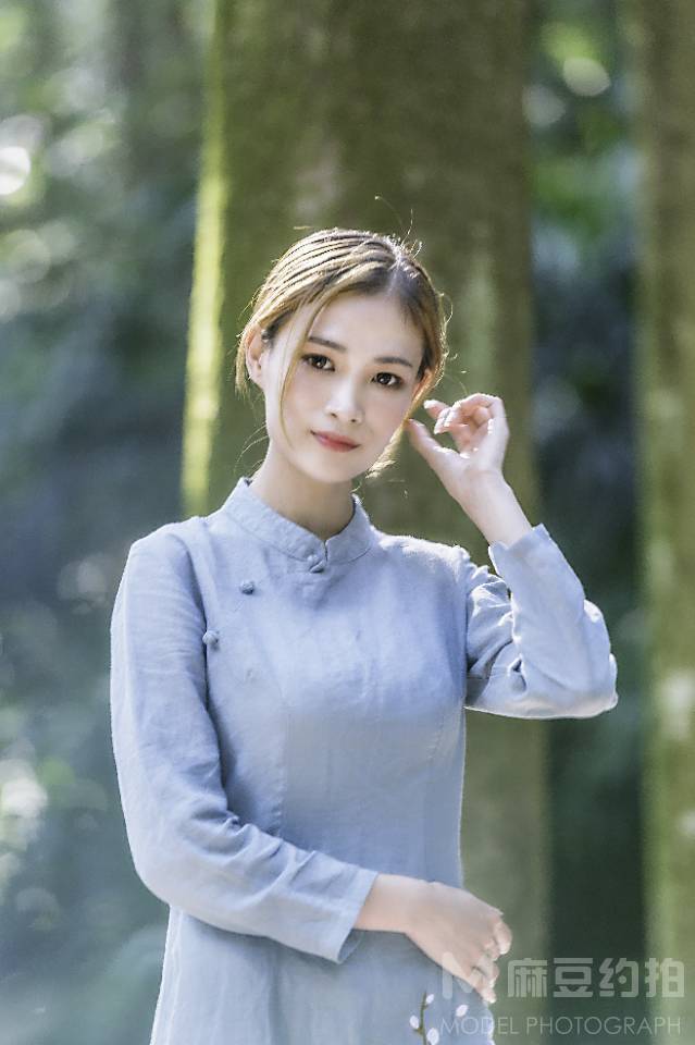 胶片模特