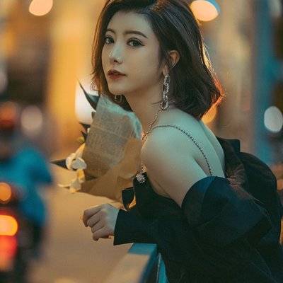 夜景模特