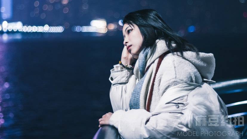 夜景模特