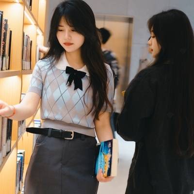 校园模特
