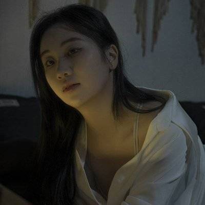 黑白模特