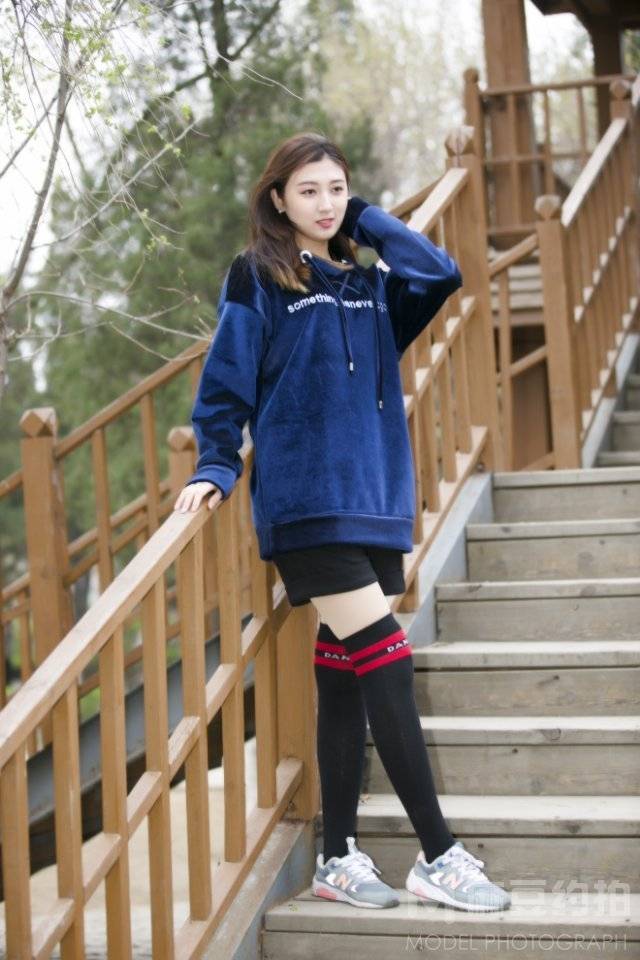 校园模特
