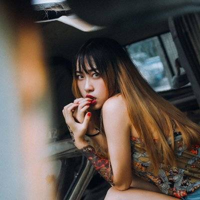 情绪模特