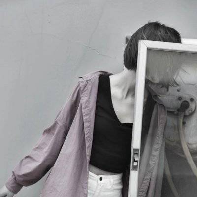 黑白模特