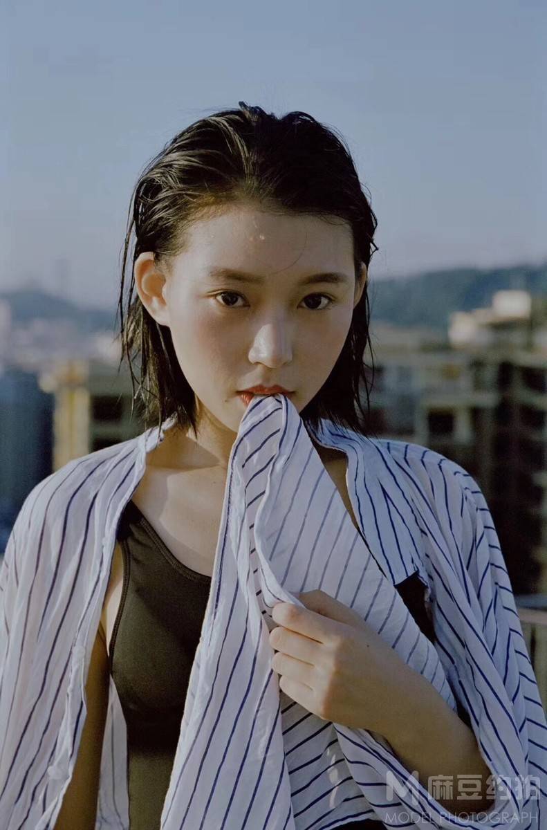 胶片模特