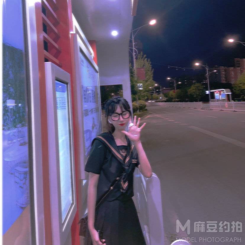 校园模特