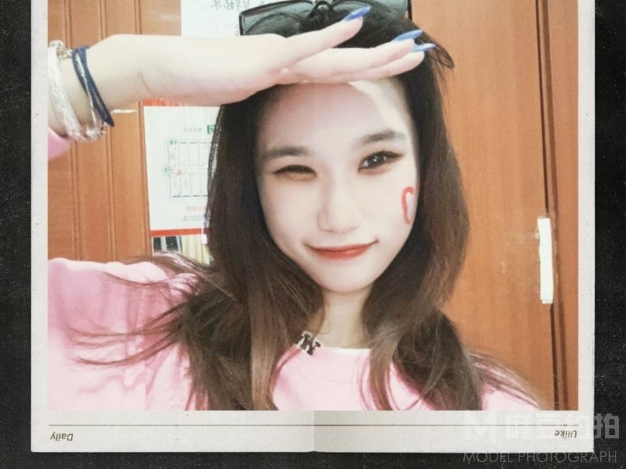 少女模特