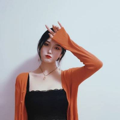 黑白模特