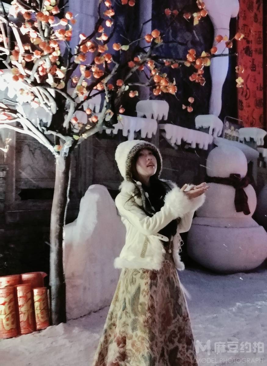 妆容模特