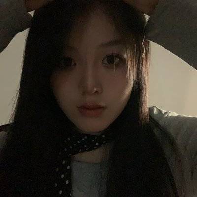 黑白模特