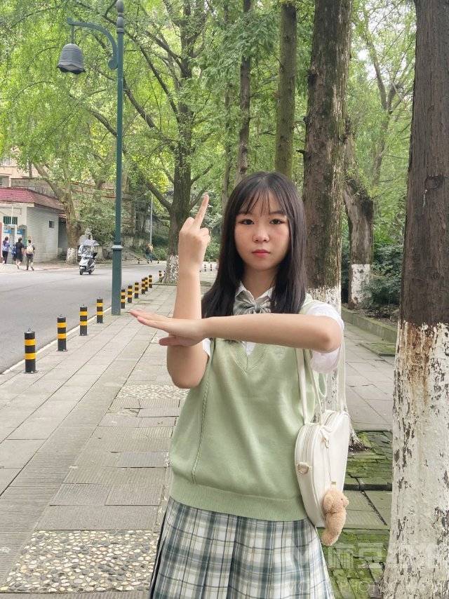 校园模特