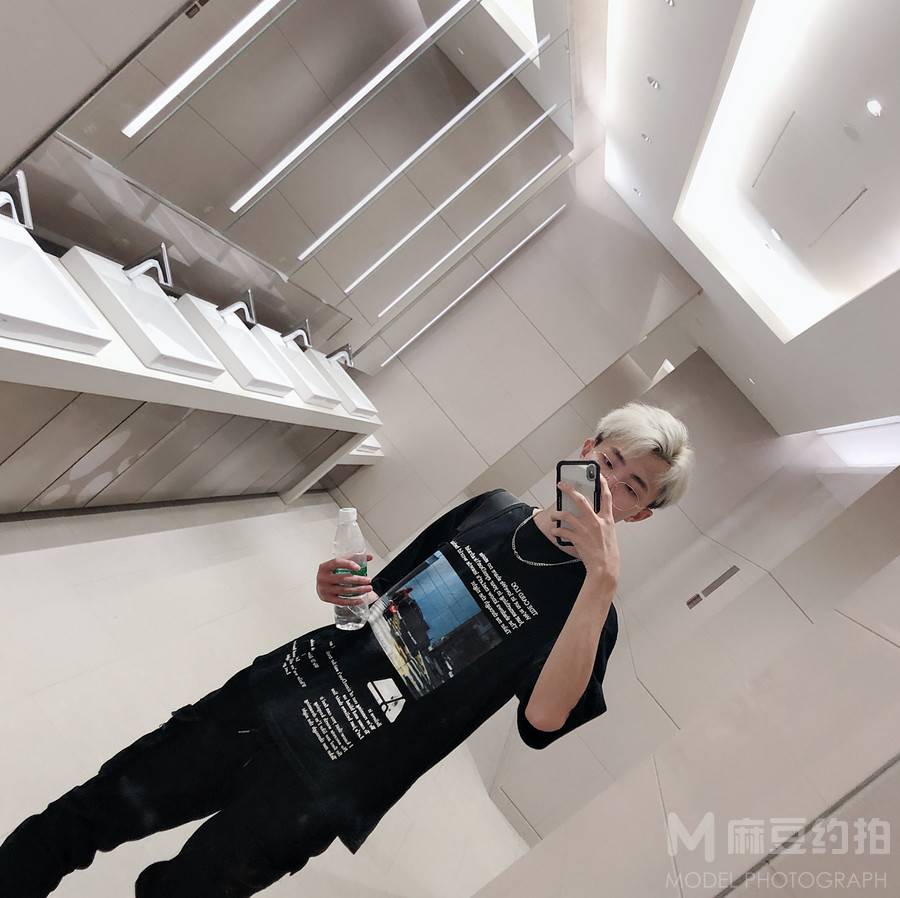 时尚模特