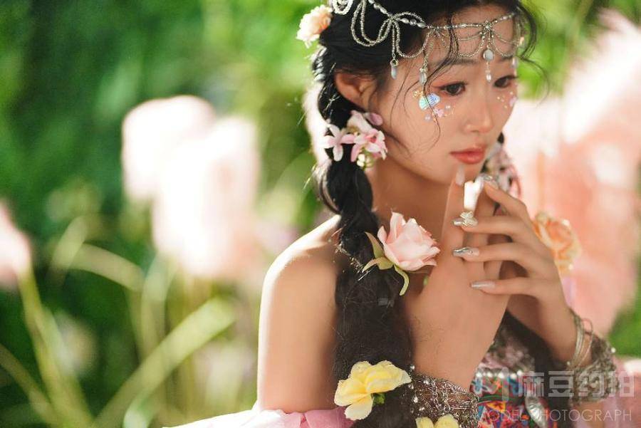 汉服模特