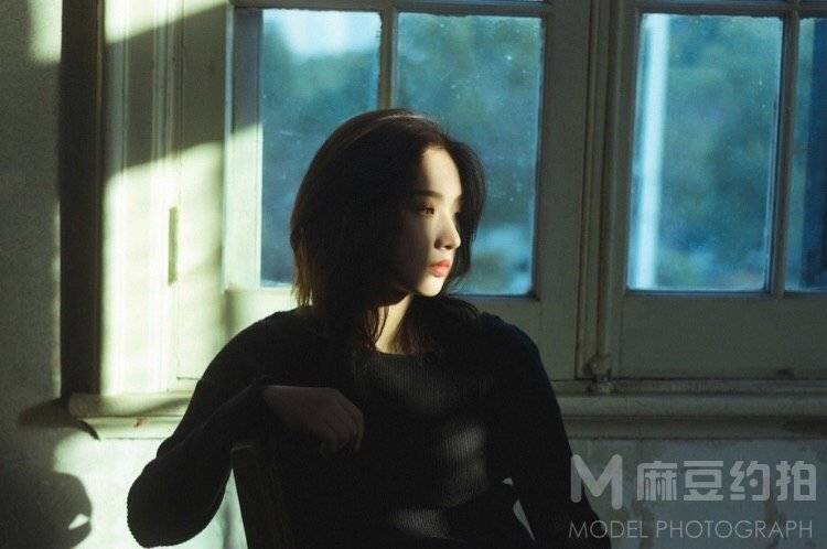 胶片模特