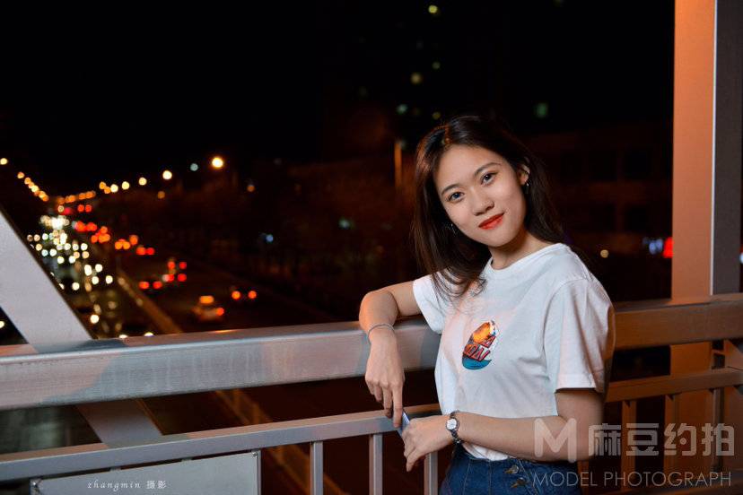 夜景模特