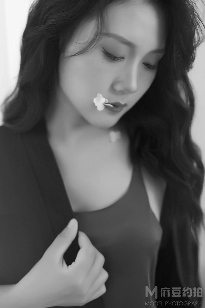 胶片模特