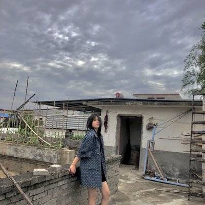 黑白模特