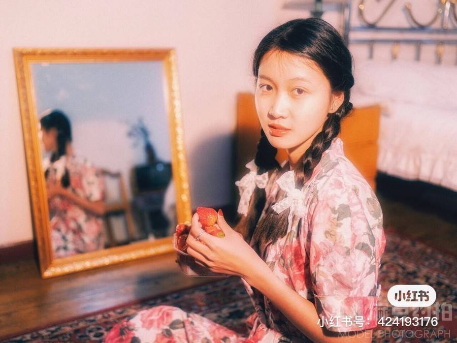 胶片模特
